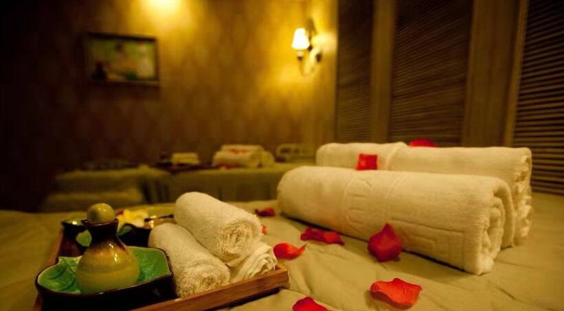 武汉汉阳高端水疗spa会馆就这样带着清风月静抚慰了光阴悲喜